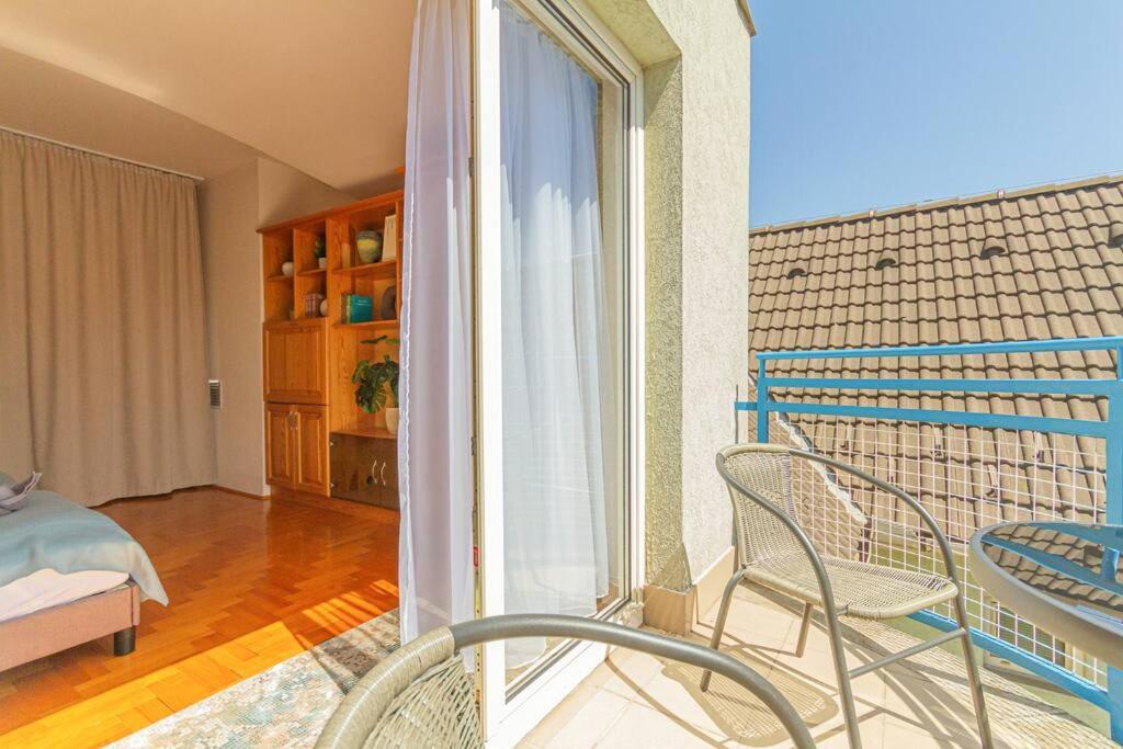 Roomy Apartment 80Sqm At City Center Free Parking Space, Ac & Balcony Будапешт Экстерьер фото
