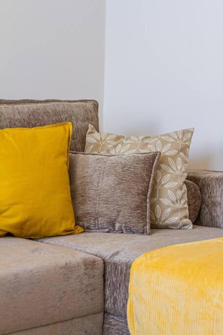 Roomy Apartment 80Sqm At City Center Free Parking Space, Ac & Balcony Будапешт Экстерьер фото
